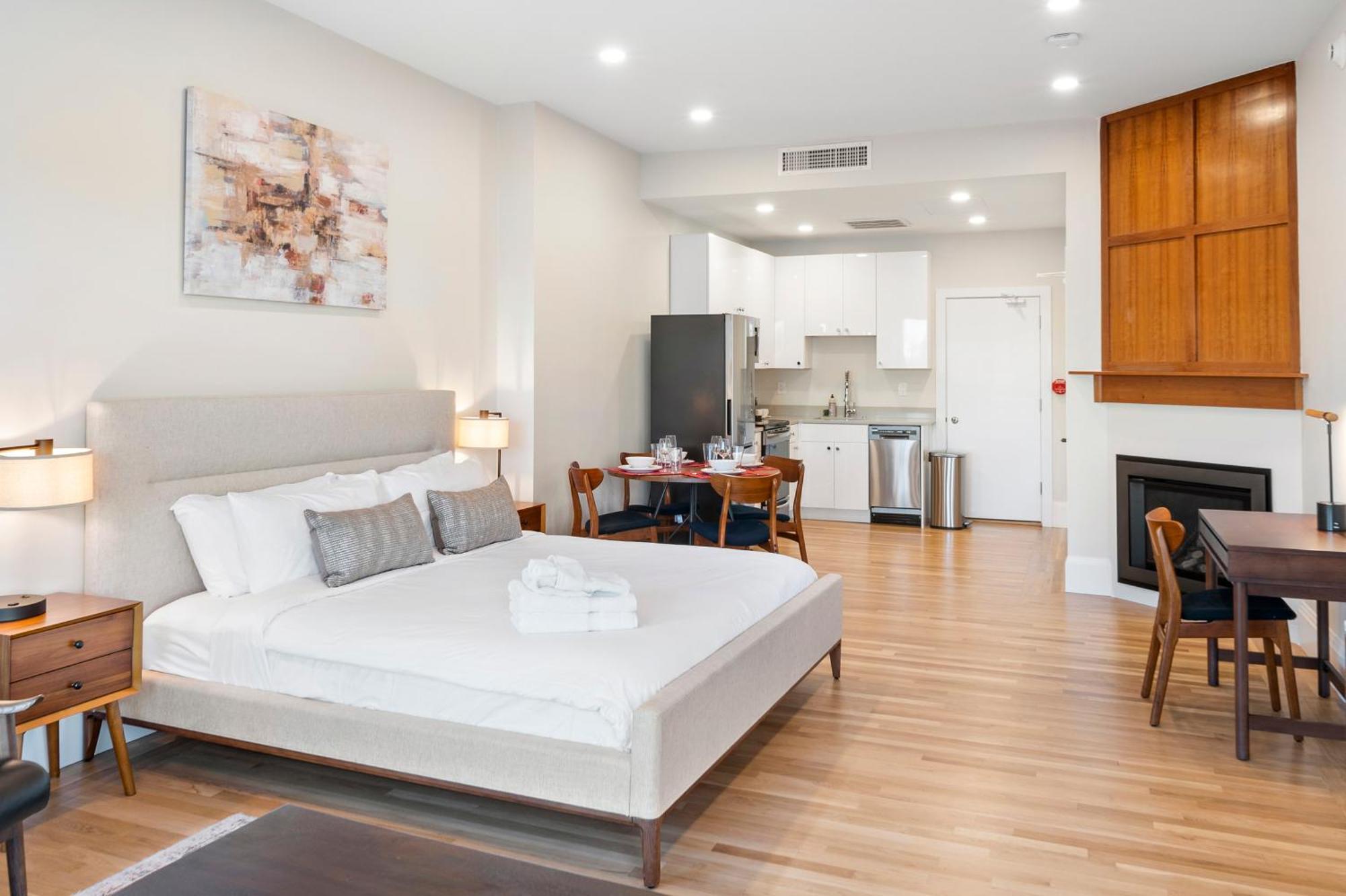 Charlesgate Suites Boston Bagian luar foto
