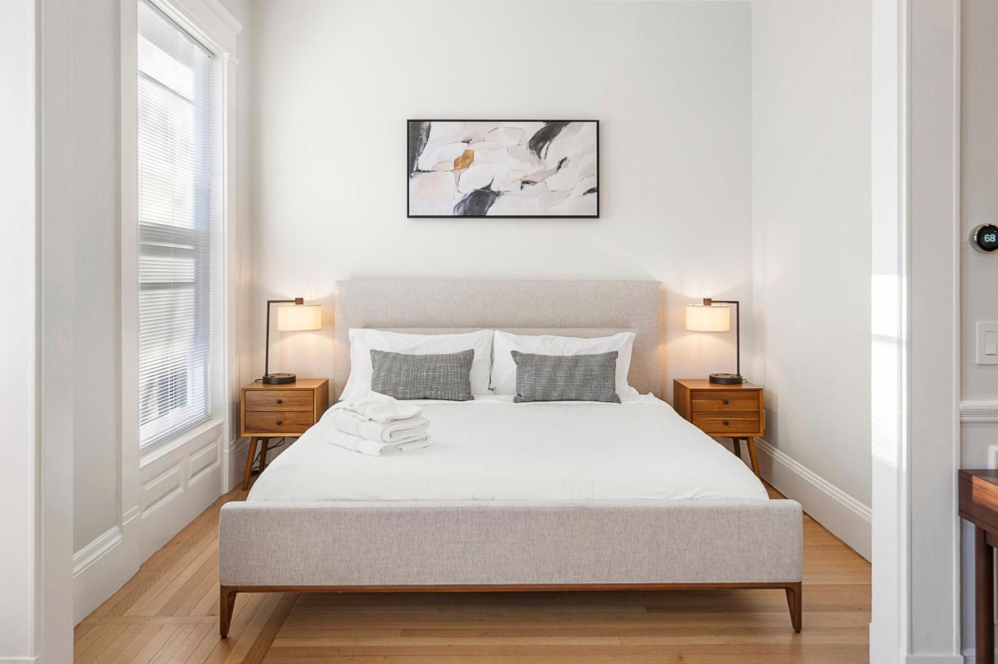 Charlesgate Suites Boston Bagian luar foto