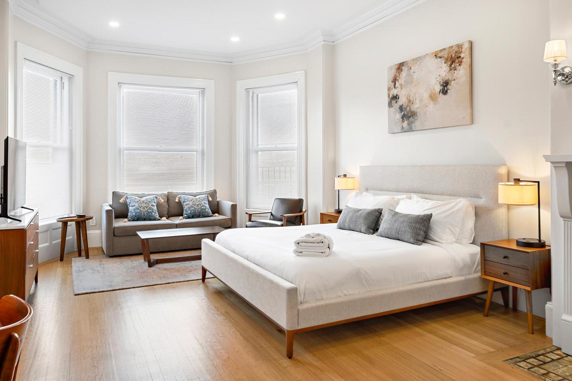 Charlesgate Suites Boston Bagian luar foto