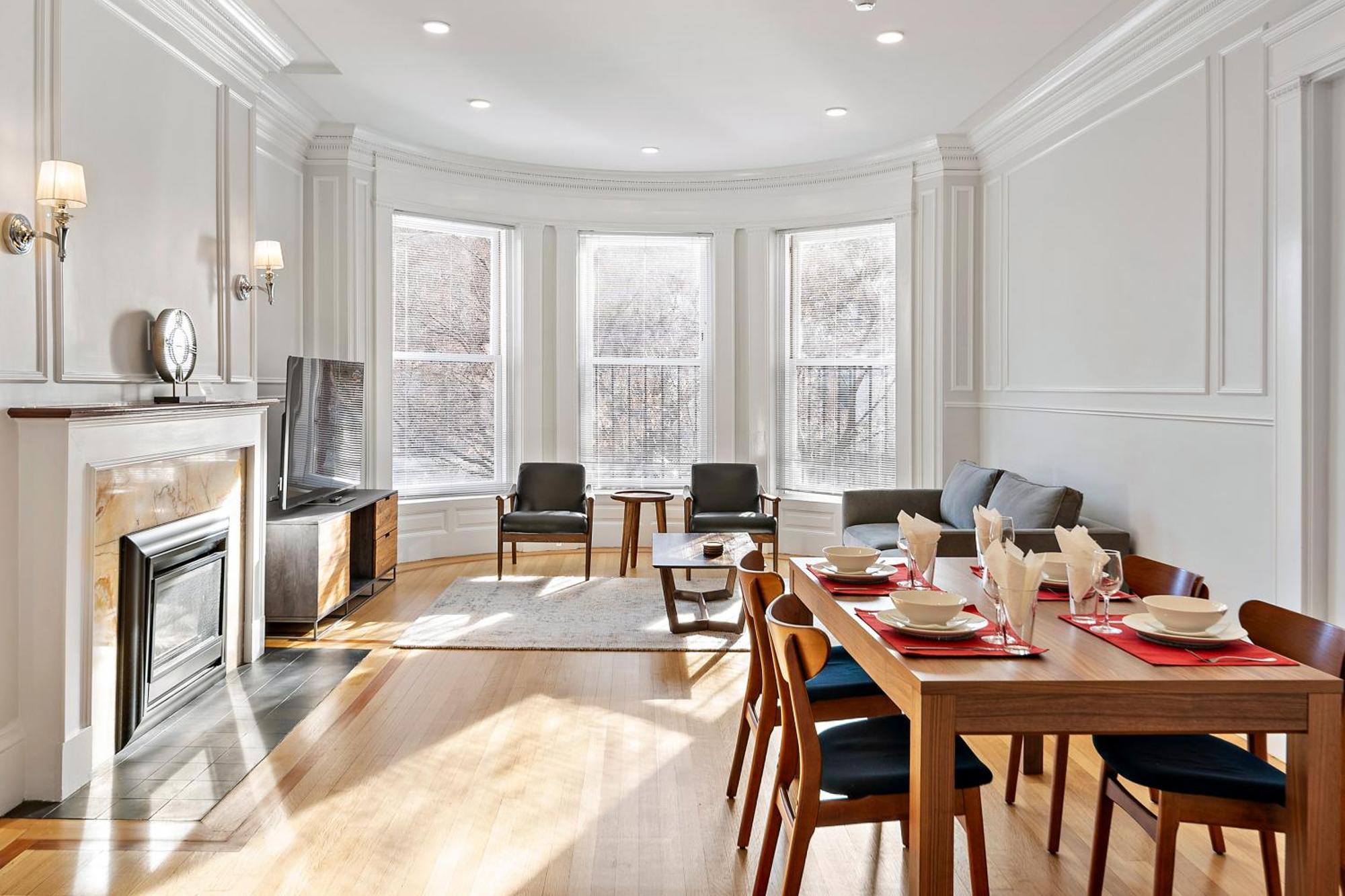 Charlesgate Suites Boston Bagian luar foto